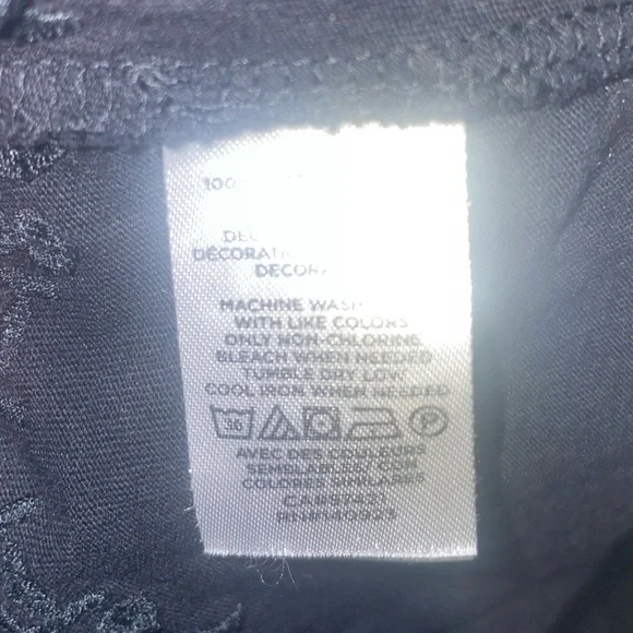 Loft Black Scalloped Tank Top *make offers* - Picture 6 of 8